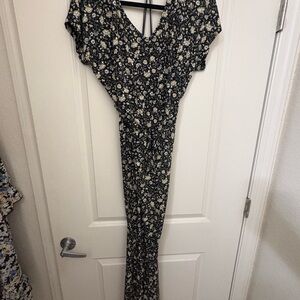 Style & Co. Black and Cream Floral jumpsuit